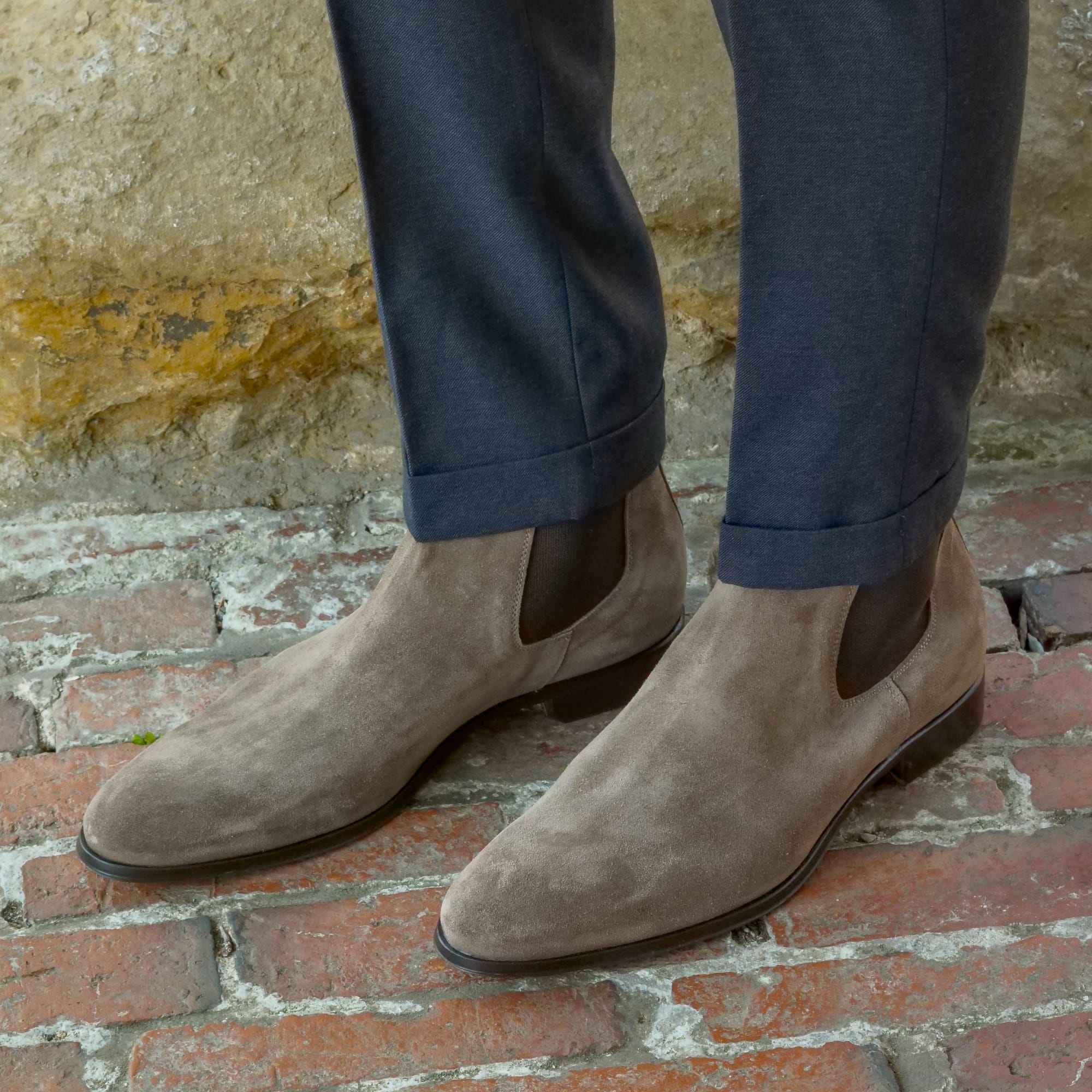 Eastwood Chelsea Boot Taupe Brown Suede