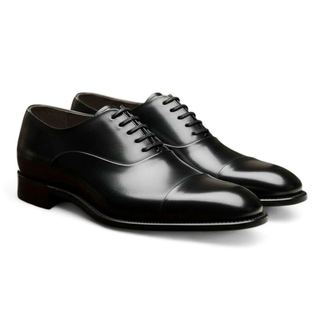 Mens Leather Oxford Dress Shoes with Closed Lacing and Leather Sole